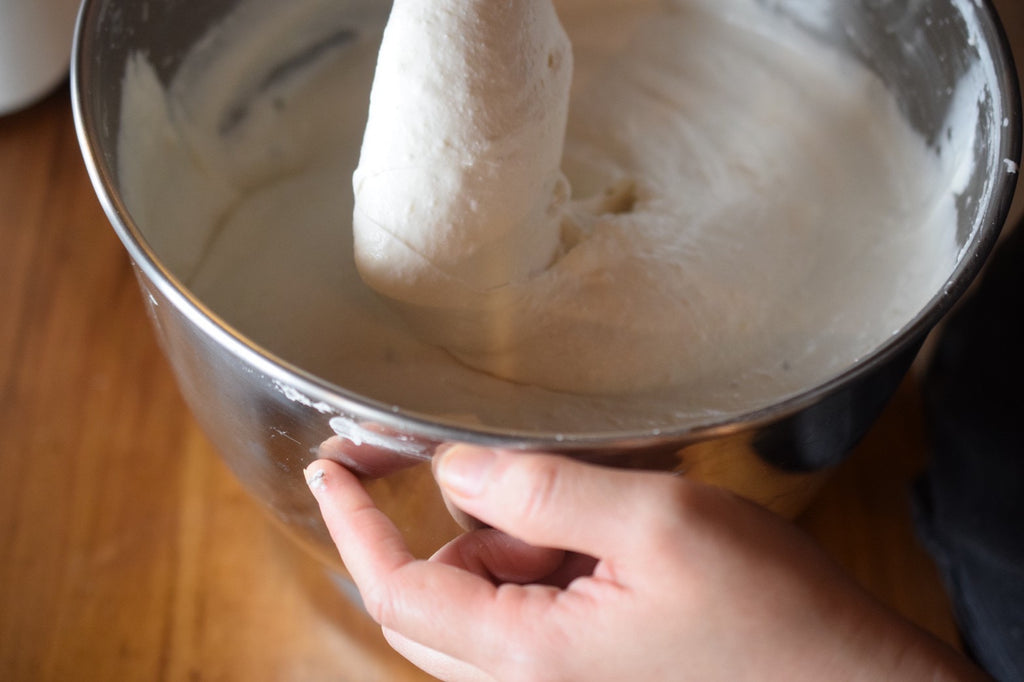 【グルテンフリー&卵乳製品不使用】自家製米粉パン 6個入り　※予約製造