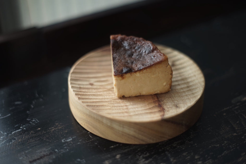 バスクチーズケーキ　塩キャラメル