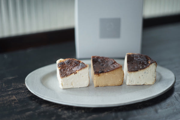 【3種のアソート】バスクチーズケーキ (プレーン/塩キャラメル/ブルーチーズ)