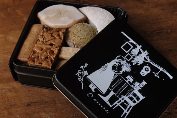 【12/12(金)・19(金)～予約販売開始】musumiオリジナルクッキー缶